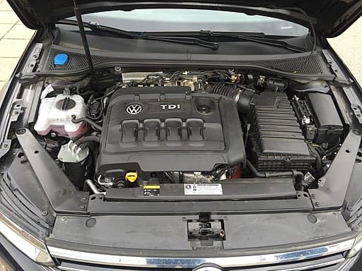 vw passat engine